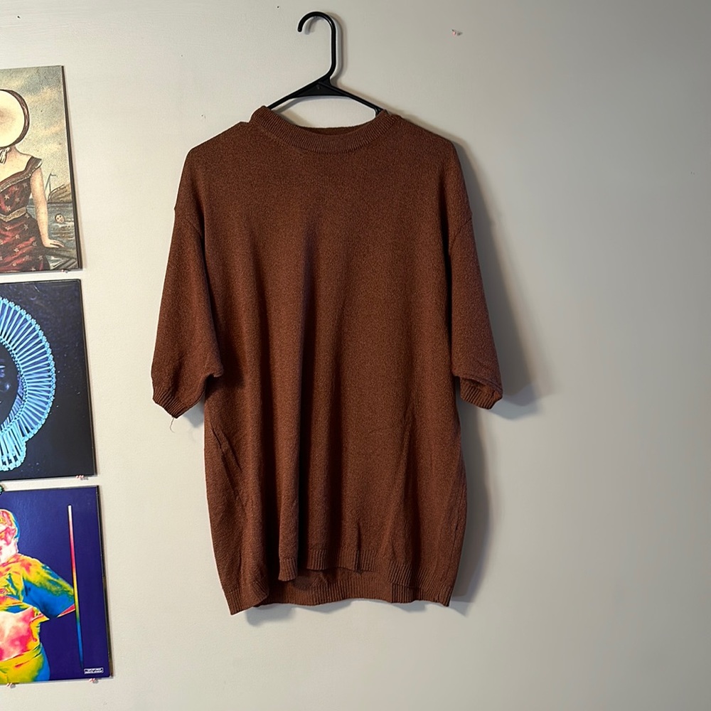 Burgundy Close-Neck Sweater with Half Sleeves